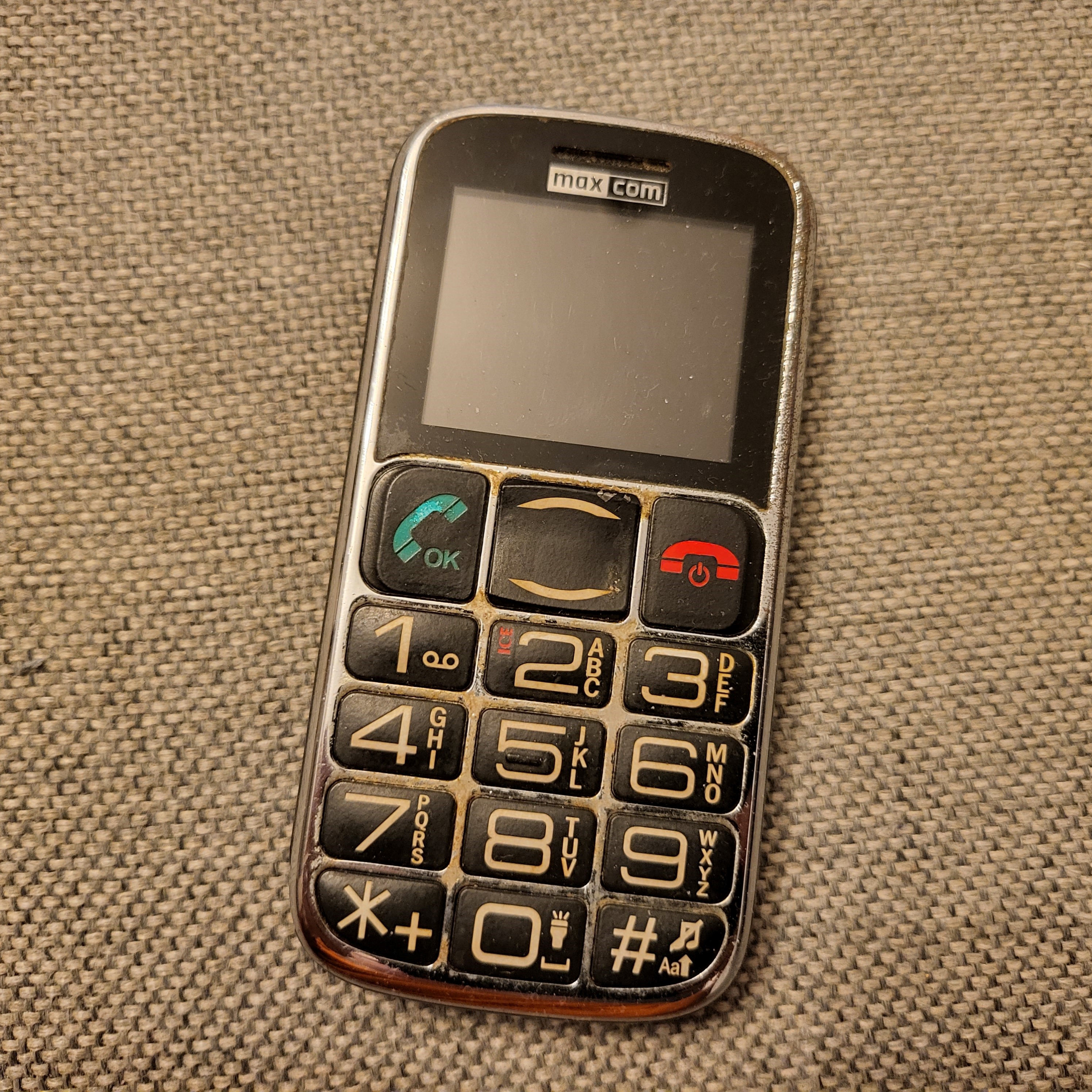 MaxCom MM462BB